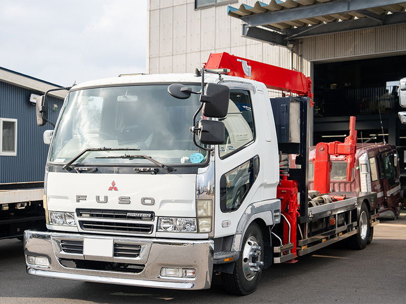 中型レッカー車